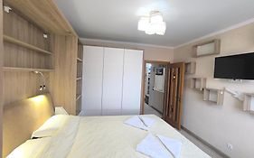 Apart Lux Melestiu